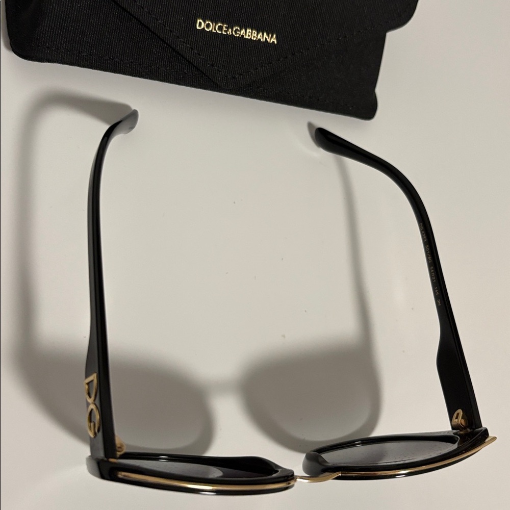NEW [Dolce & Gabbana] Luxury Butterfly Large Sunglasses, Black/Gold, Acetate - Picture 9 of 12